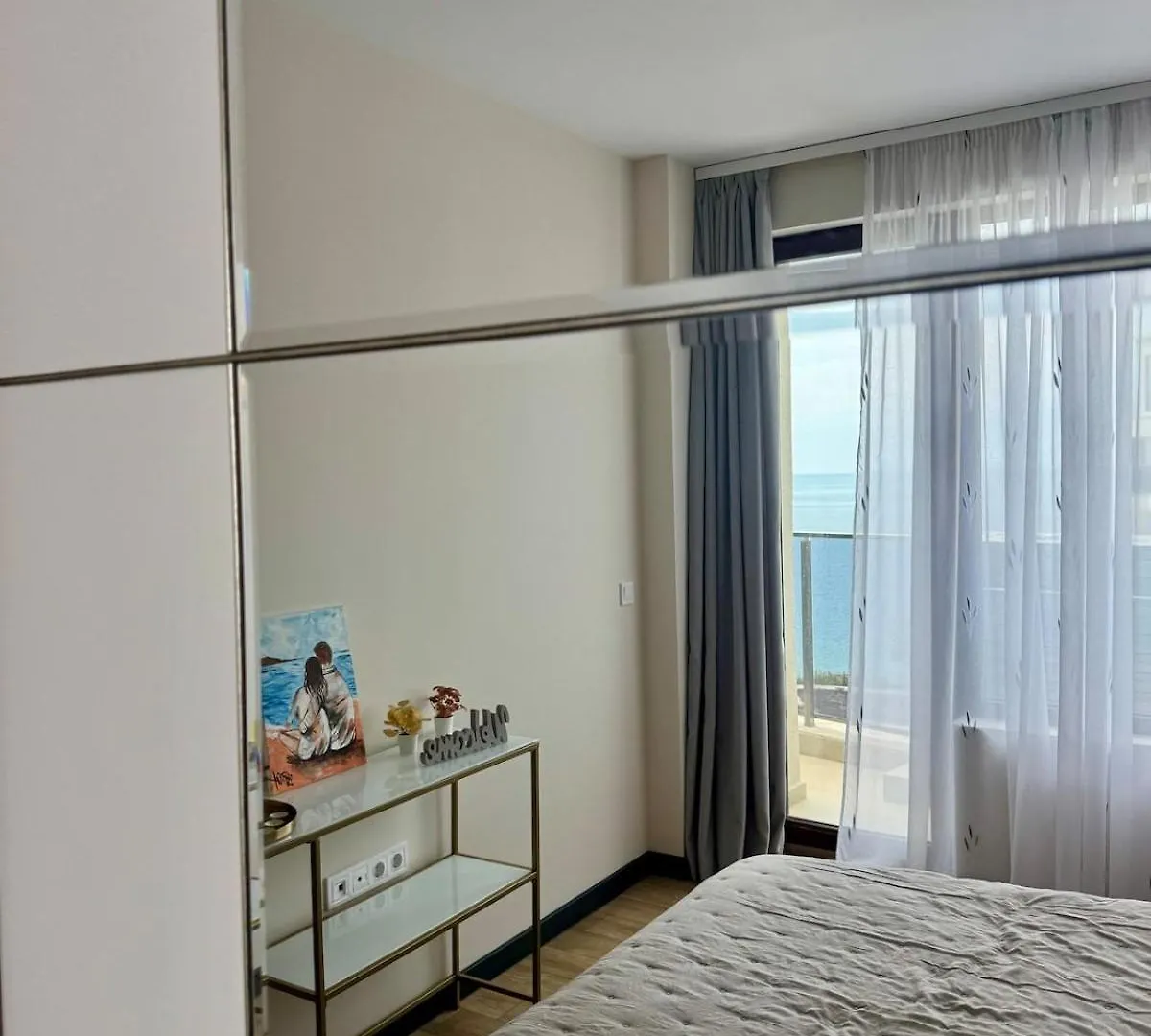 Appartamento Sunrise L 1Bd Sea View L Pool L Free Parking Varna 0*,  Bulgaria