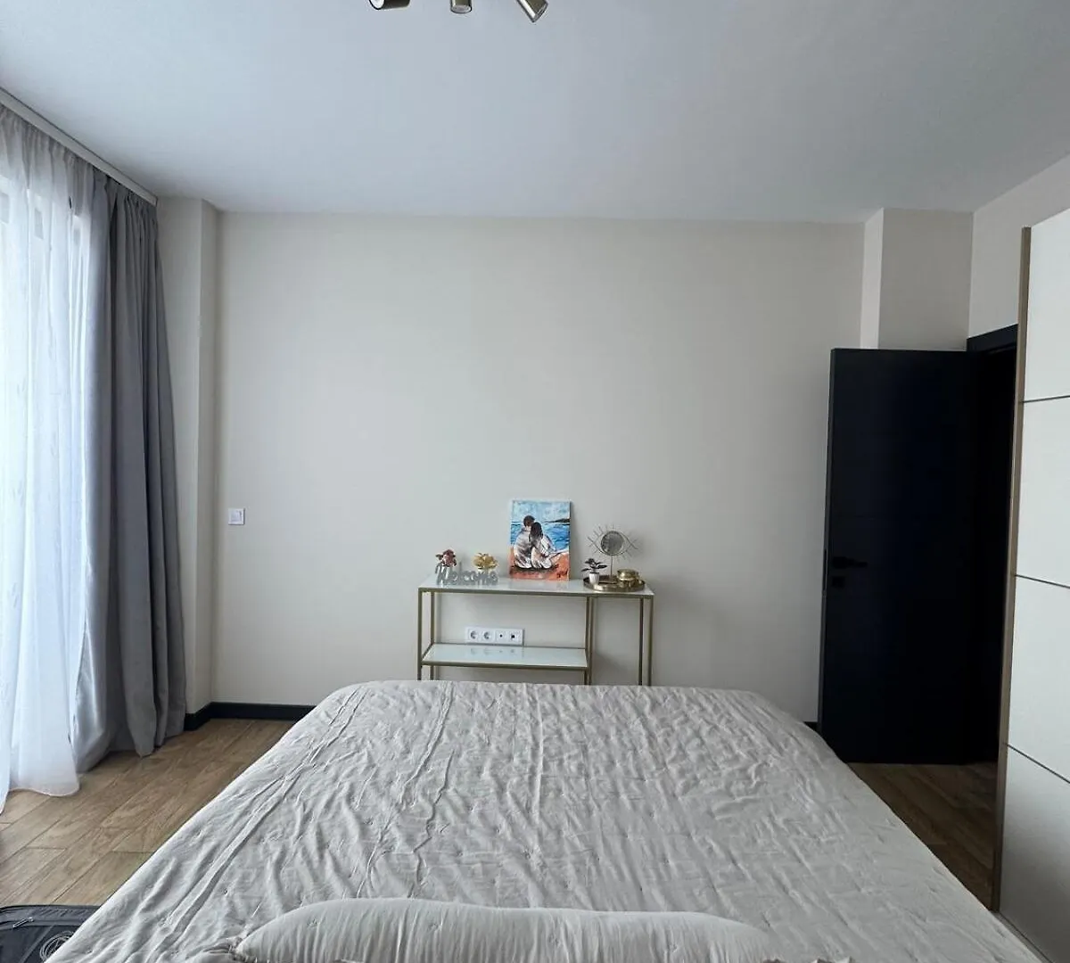 ヴァルナSunrise L 1Bd Sea View L Pool L Free Parkingアパートメント ヴァルナ